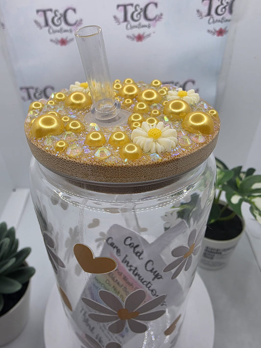 16 Oz Glass Tumbler “Daisy’s & Hearts” Decal